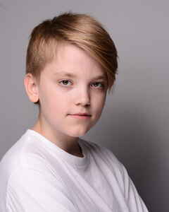 Артём Панфилов Задумчивость