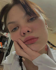 Анна Полякова Задумчивость