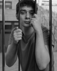Евгений Тыбулевич Грусть