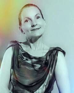 Светлана Хлопова Скепсис