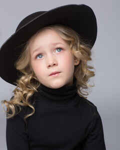 Виктория Кишинская Задумчивость