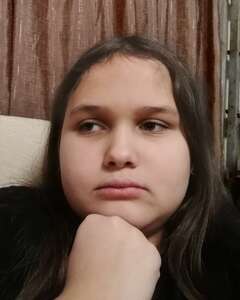 Ксения  Задумчивость