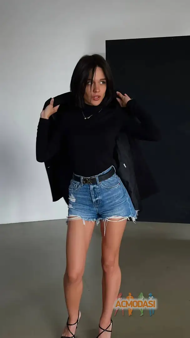 Ульяна Юрьевна Смирнова фото №1944772. Загружено 06 Января 2026