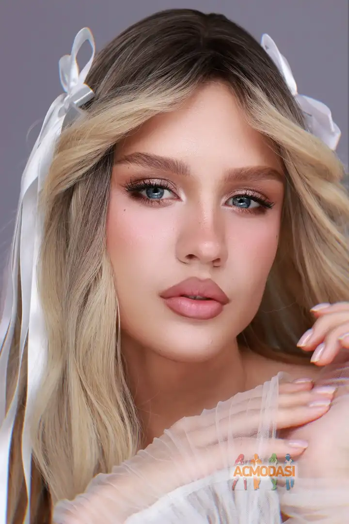 Ульяна Юрьевна Смирнова фото №1944788. Загружено 06 Января 2026