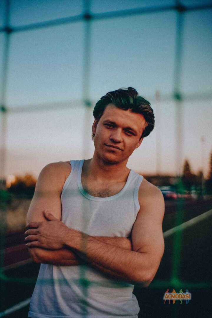 Ростислав Олегович Максимов фото №1634080. Загружено 31 Августа 2020