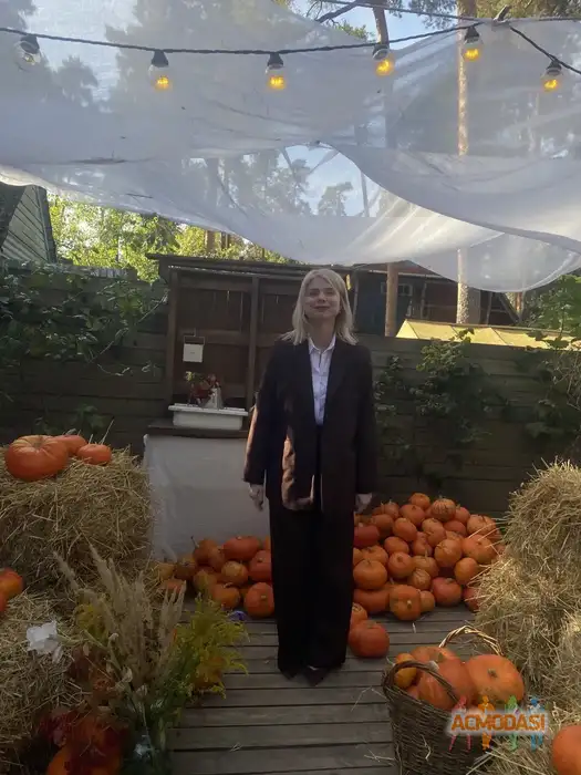 Эльвира  Губарева фото №1940862. Загружено 07 Ноября 2025