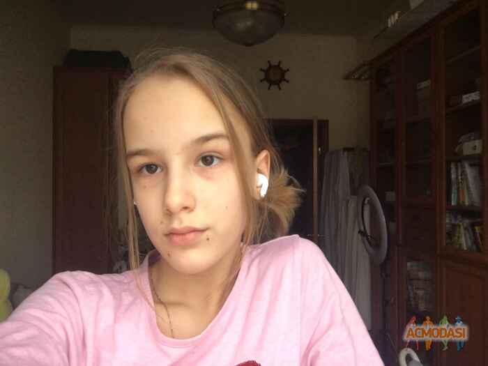 Злата  Муравская фото №1710019. Загружено 25 Мая 2021