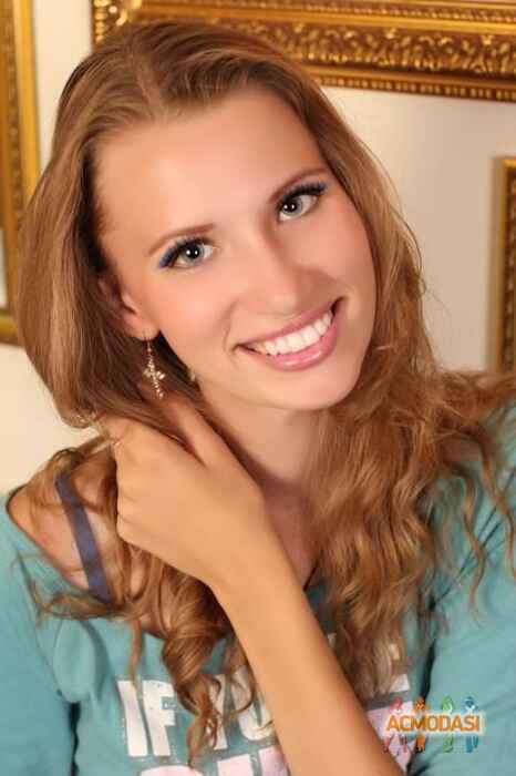 Владислава Олеговна Кириченко фото №742350. Загружено 29 Сентября 2014