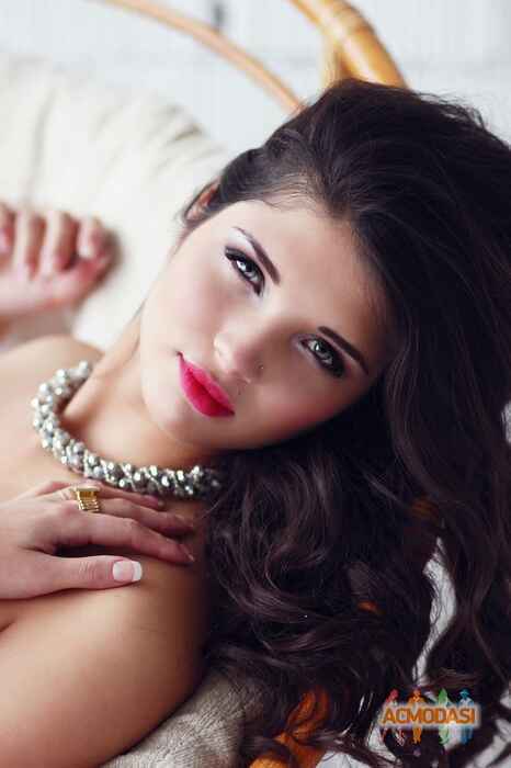 Каринэ Матевосовна Смольская фото №520236. Загружено 28 Октября 2013