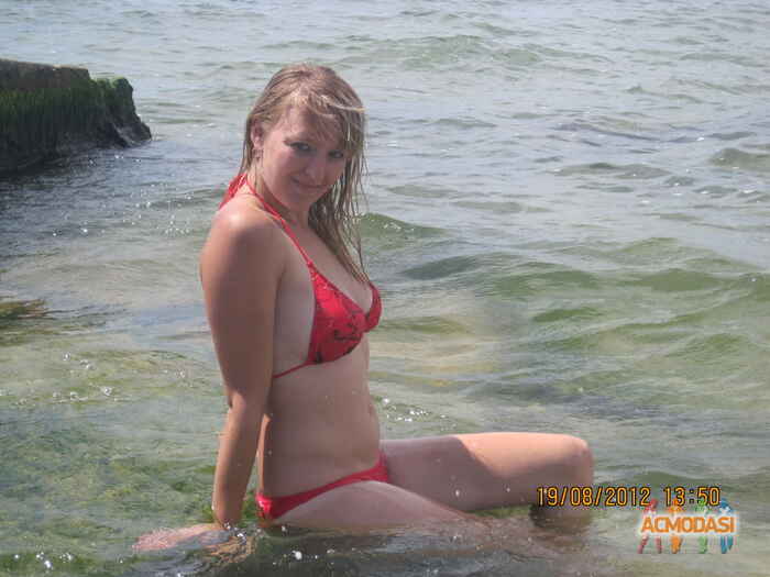 Яна Станиславовна Котина фото №252300. Загружено 11 Сентября 2012