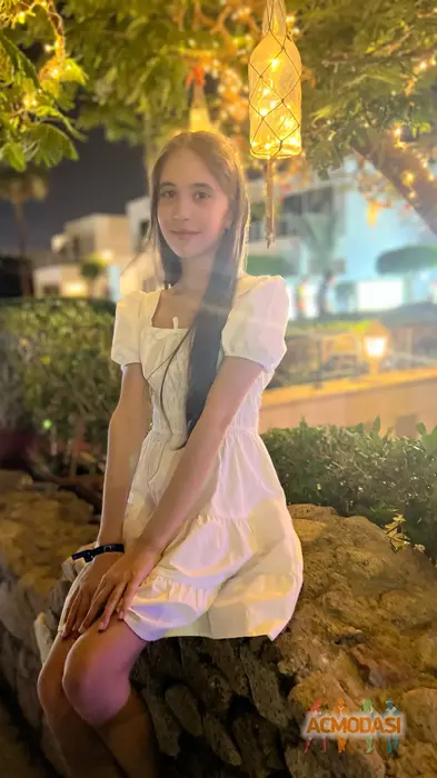 VERO   фото №1930952. Загружено 10 Июля 2025