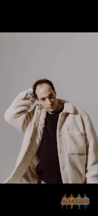 German   фото №1942193. Загружено 23 Ноября 2025