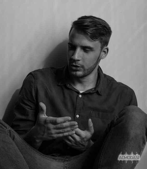 Дмитрий кривошеев биография личная жизнь