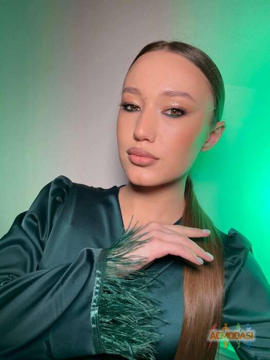 Милана  Арсланова фото №1835871. Загружено 06 Января 2023