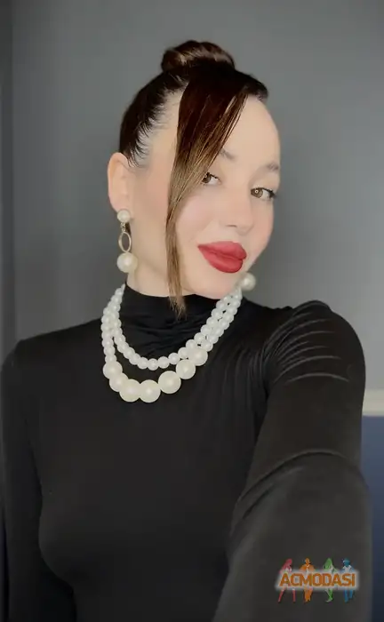 Юлия  Колобова фото №1940868. Загружено 07 Ноября 2025