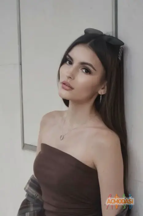 Анна  Трофимова фото №1935802. Загружено 08 Сентября 2025