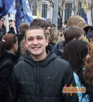 Кермен Анатолійович Кузьменко фото №658323. Загружено 24 Мая 2014