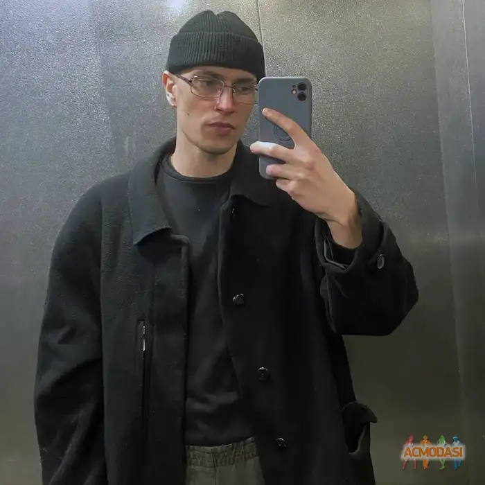 Максим  Сазанюк фото №1936738. Загружено 20 Сентября 2025