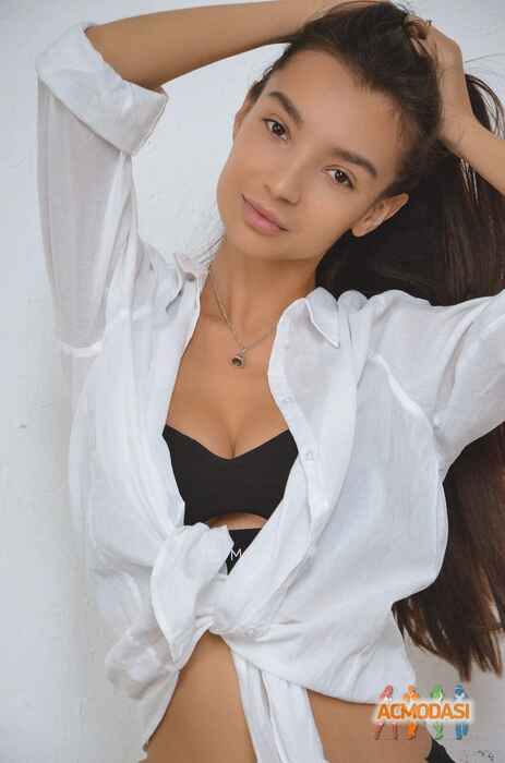 Алена Дмитриевна Калачева фото №1536945. Загружено 08 Ноября 2019