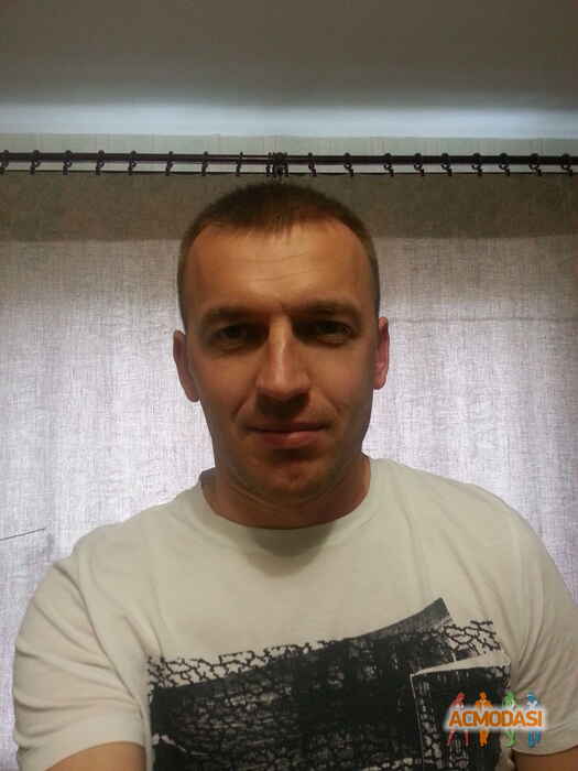 Ярик  Адаменко фото №862214. Загружено 18 Мая 2015