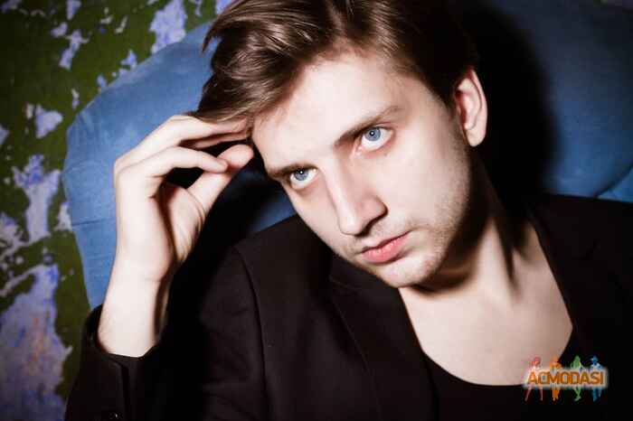 Владимир жуков фото