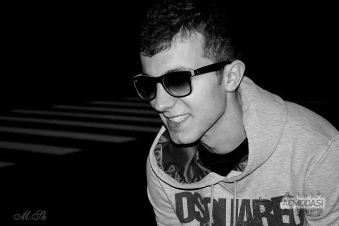 Максим  Петрович фото №940222. Загружено 17 Октября 2015