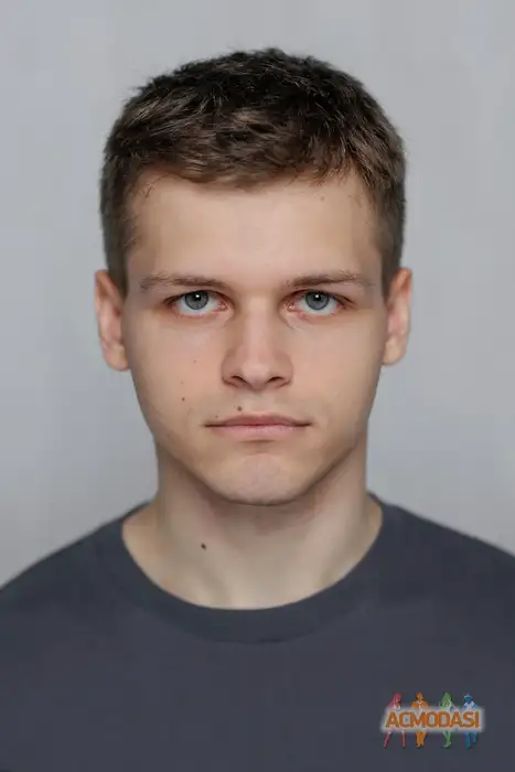 Кирилл  Владимиров фото №1940733. Загружено 06 Ноября 2025