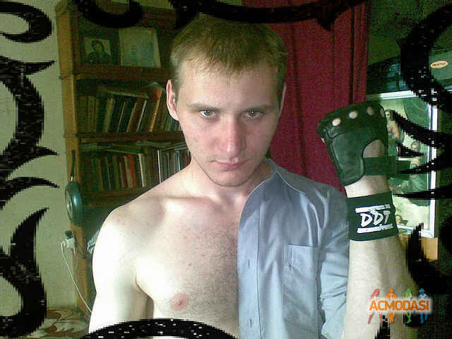 Максим   фото №422625. Загружено 04 Июня 2013