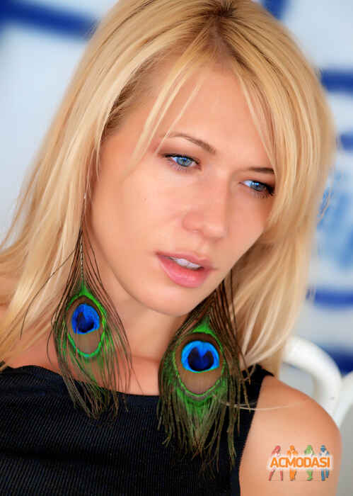 Велинова  Надежда фото №43735. Загружено Неизвестно