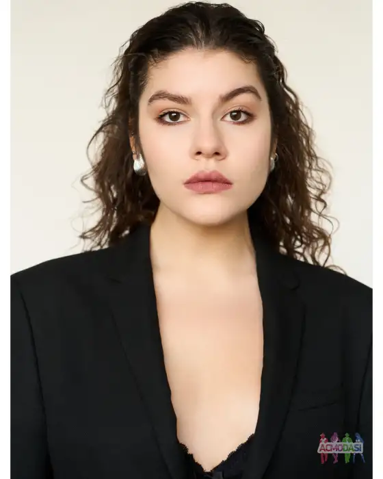 Элина  Каримова фото №1939235. Загружено 21 Октября 2025