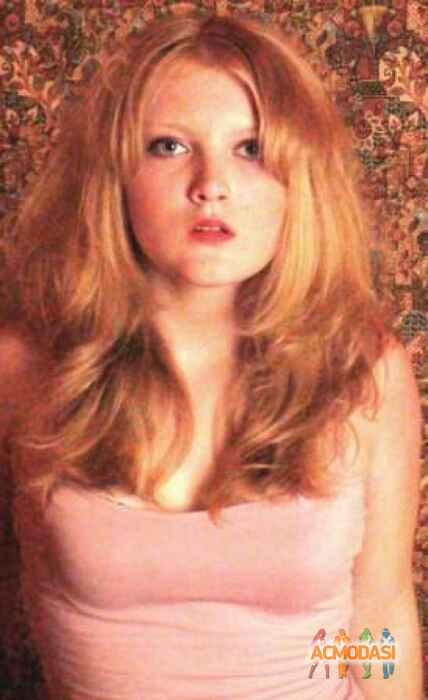 Елена   фото №243643. Загружено 25 Августа 2012