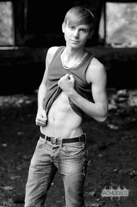 Алексей Андреевич Сидоров фото №206155. Загружено 31 Мая 2012