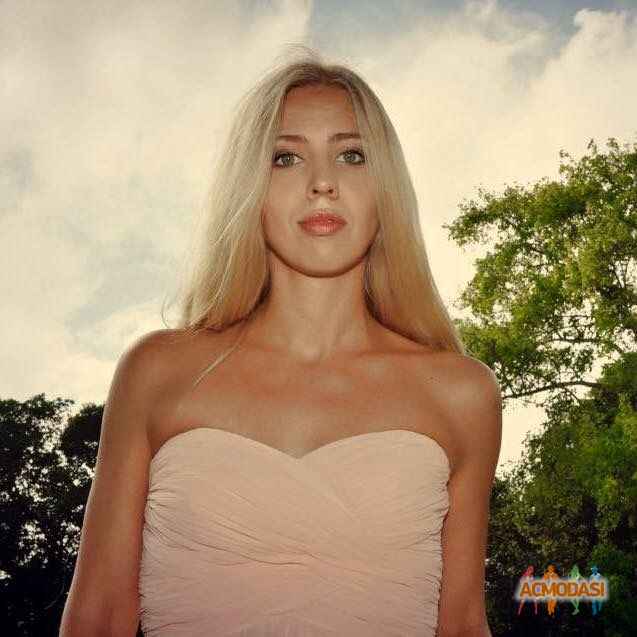 Евгения Валерьевна Калинник фото №1109732. Загружено 13 Ноября 2016