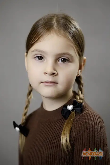 Милана  Девятова фото №1939443. Загружено 24 Октября 2025