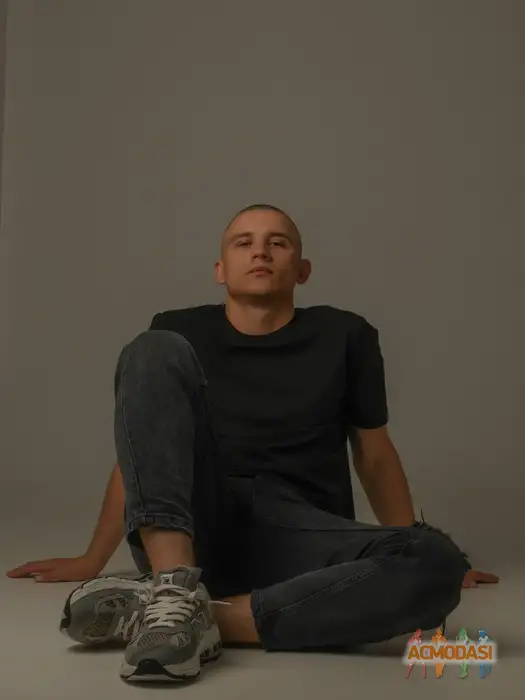 Владимир  Бырченко фото №1936024. Загружено 12 Сентября 2025