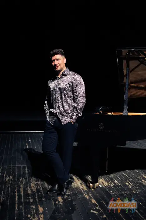 Виктор  Елизаров фото №1943267. Загружено 07 Декабря 2025