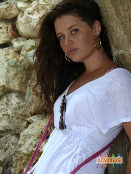Елена   фото №668402. Загружено 11 Июня 2014