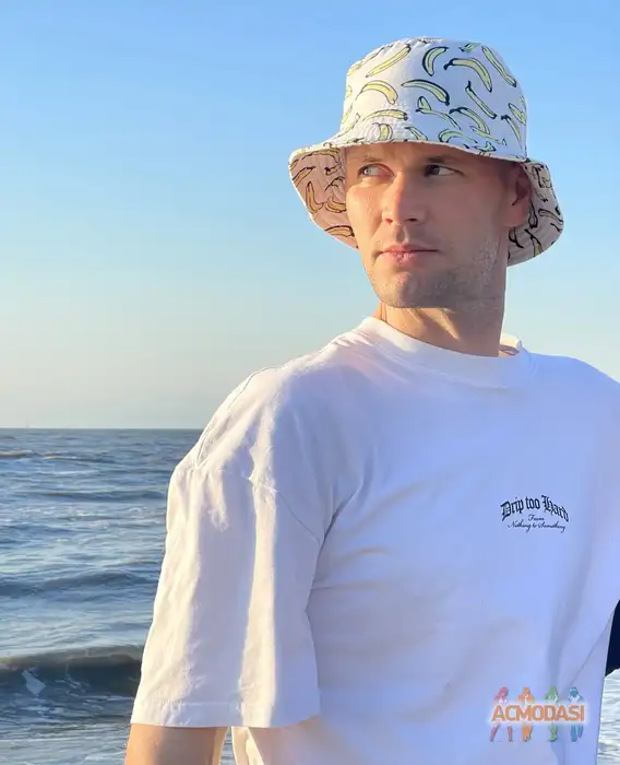 Максим  Гарькуша фото №1941657. Загружено 17 Ноября 2025