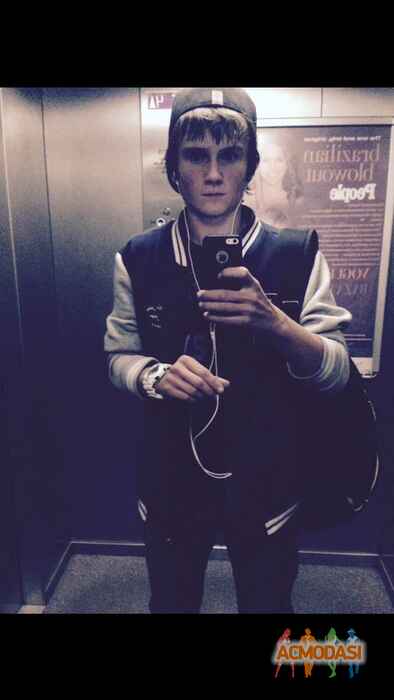 Богдан  Дмитривич фото №765673. Загружено 04 Ноября 2014