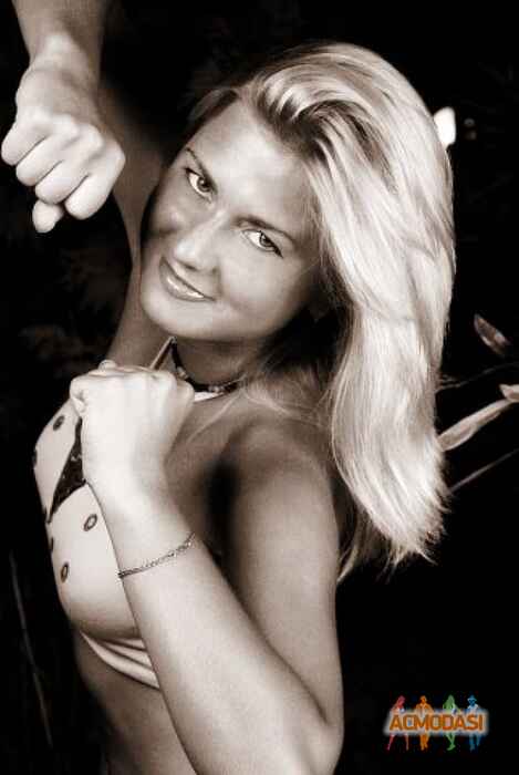 Назарова Юлия Владимировна фото №132713. Загружено 17 Января 2012