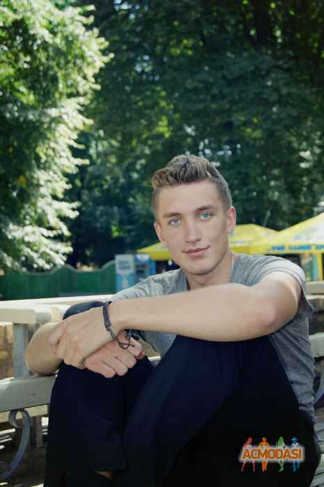 Виталий Васильевич Кесарчук фото №462700. Загружено 03 Августа 2013