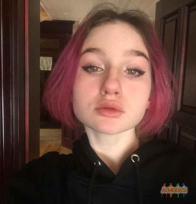 Ульяна  Агейчик фото №1685227. Загружено 24 Февраля 2021