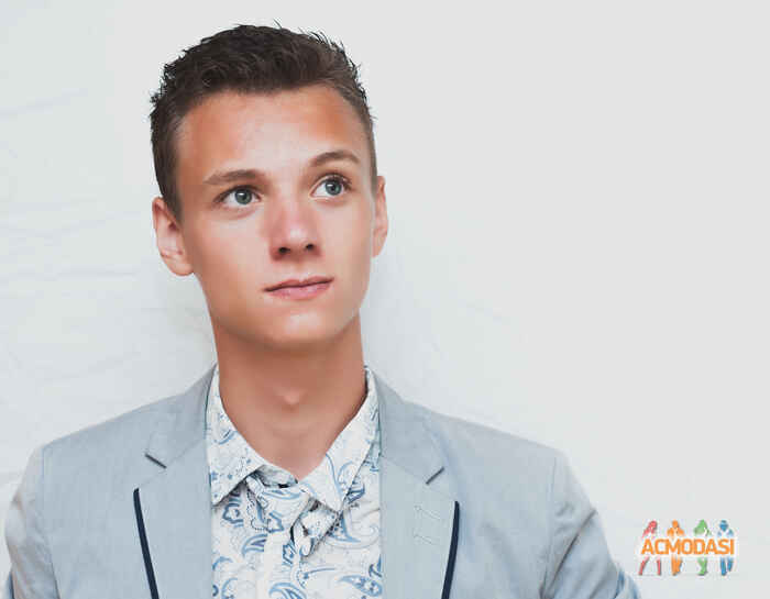 Устим Андрійович Гарматюк фото №571335. Загружено 14 Января 2014