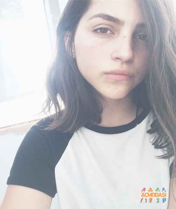 Василиса Дмитриевна Богомолова фото №1405143. Загружено 18 Декабря 2018