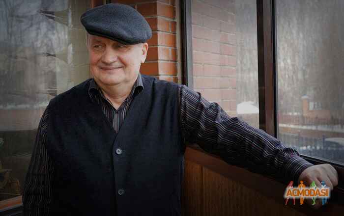 Юрий  Васильевич фото №588844. Загружено 04 Февраля 2014