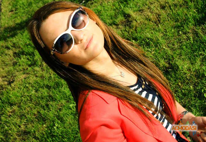 Mezmerize  Francoise фото №235653. Загружено 08 Августа 2012