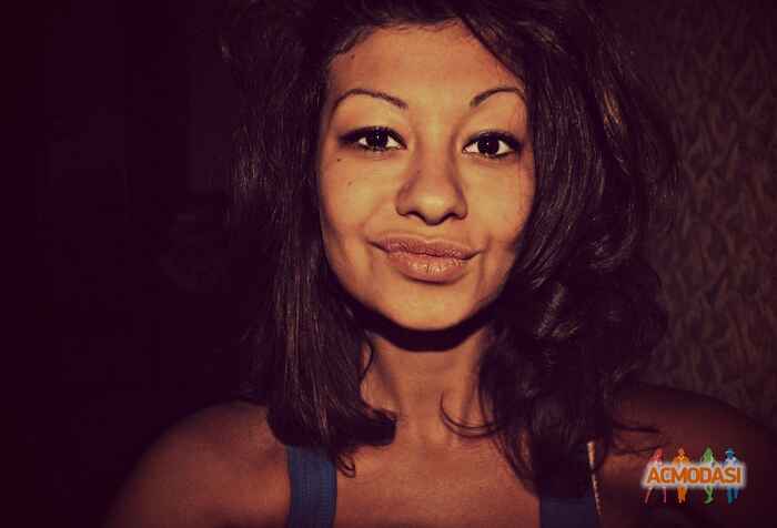 Азиза Утанова Бахтиёржоновна фото №250861. Загружено 08 Сентября 2012