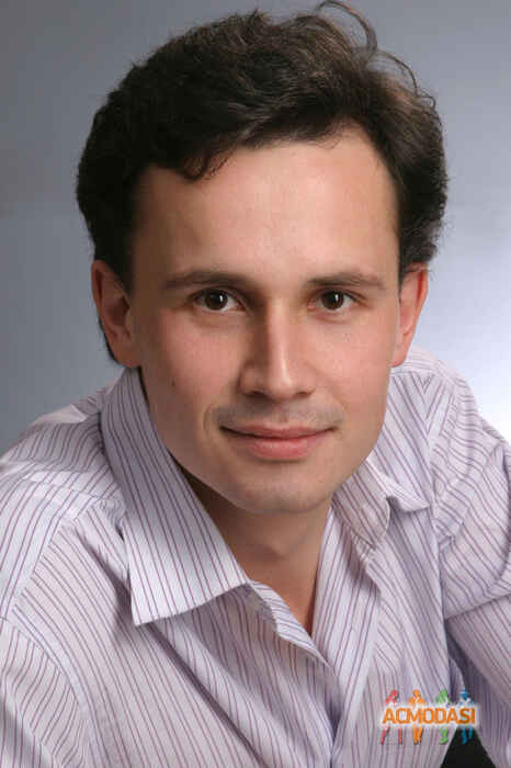 Роман Алексеевич Зубрилин фото №34768. Загружено 26 Апреля 2011