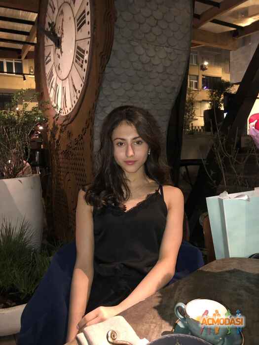 Саша   фото №1470790. Загружено 07 Июня 2019