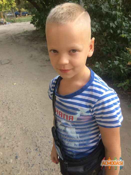 Роман Максимович Виноградов фото №1525778. Загружено 14 Октября 2019